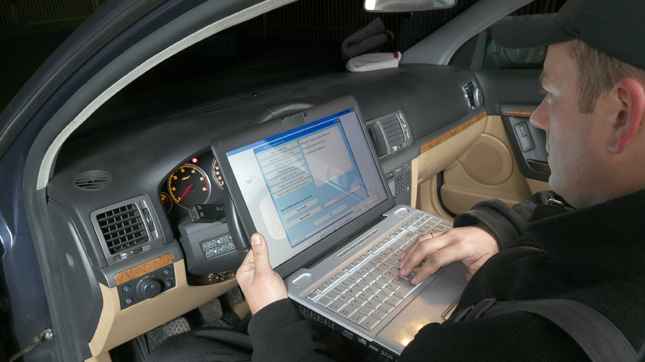 Automotive Software Management System